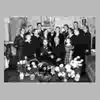 111-3371 Goldene Hochzeit am 14.11.1938 in Wehlau. Paul Fritze und Johanna, geb. Hinz. Links aussen Bertha Beister, geb. Aschmann ( Aszmons).jpg
